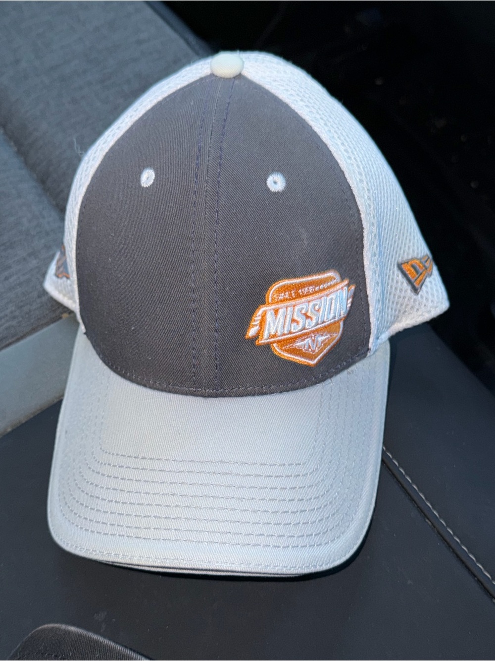 New Era Mission Hockey Fitted Hat Cap Men’s Size Medium Large Used Pre Owned 39T
